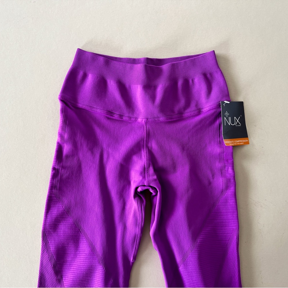 NUX Dark Lilac High-Waisted Moderate Compression Leggings Size: Medium NWT